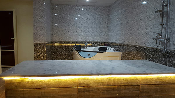 Massage & Steam Bath for Men | Cobone